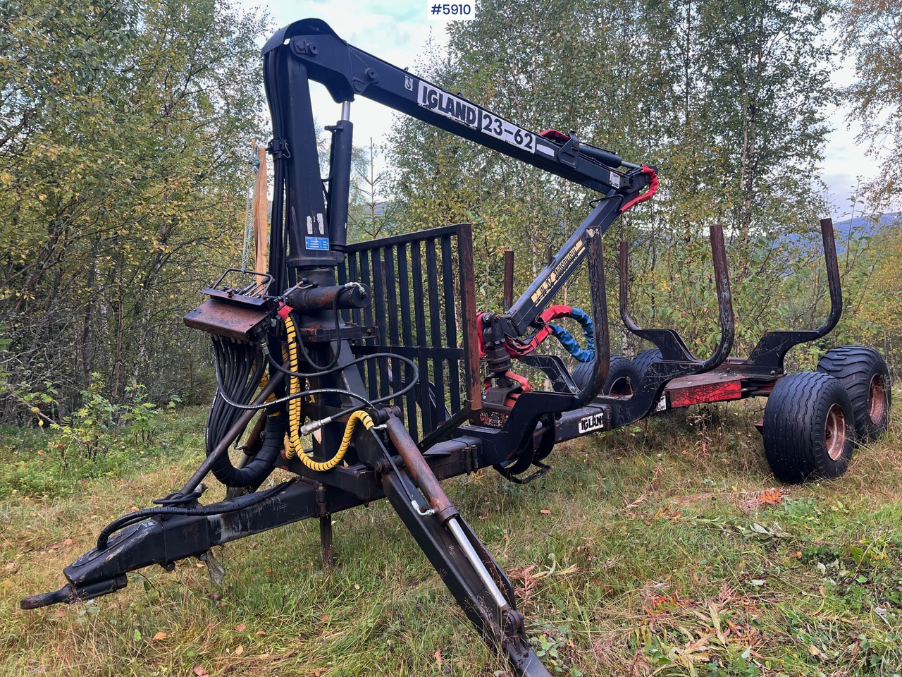 Restored Igland 23-62 timber trailer with crane! - Logging trailer: picture 1 Restored Igland 23-62 timber trailer with crane! - Logging trailer: picture 1