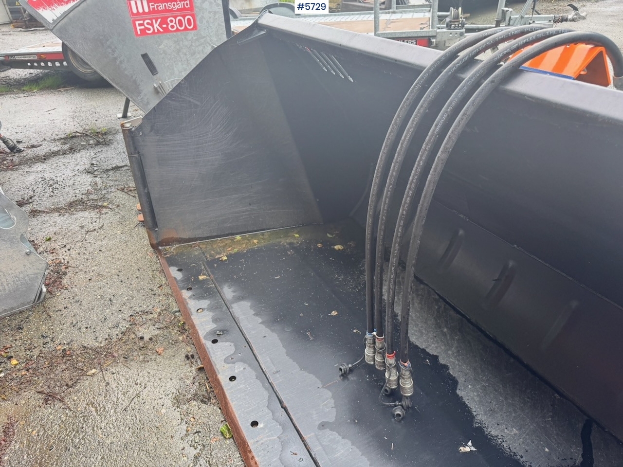 2024 Quicke SC M+ 230 Folding wing bucket. - Utility/ Special vehicle: picture 5 2024 Quicke SC M+ 230 Folding wing bucket. - Utility/ Special vehicle: picture 5