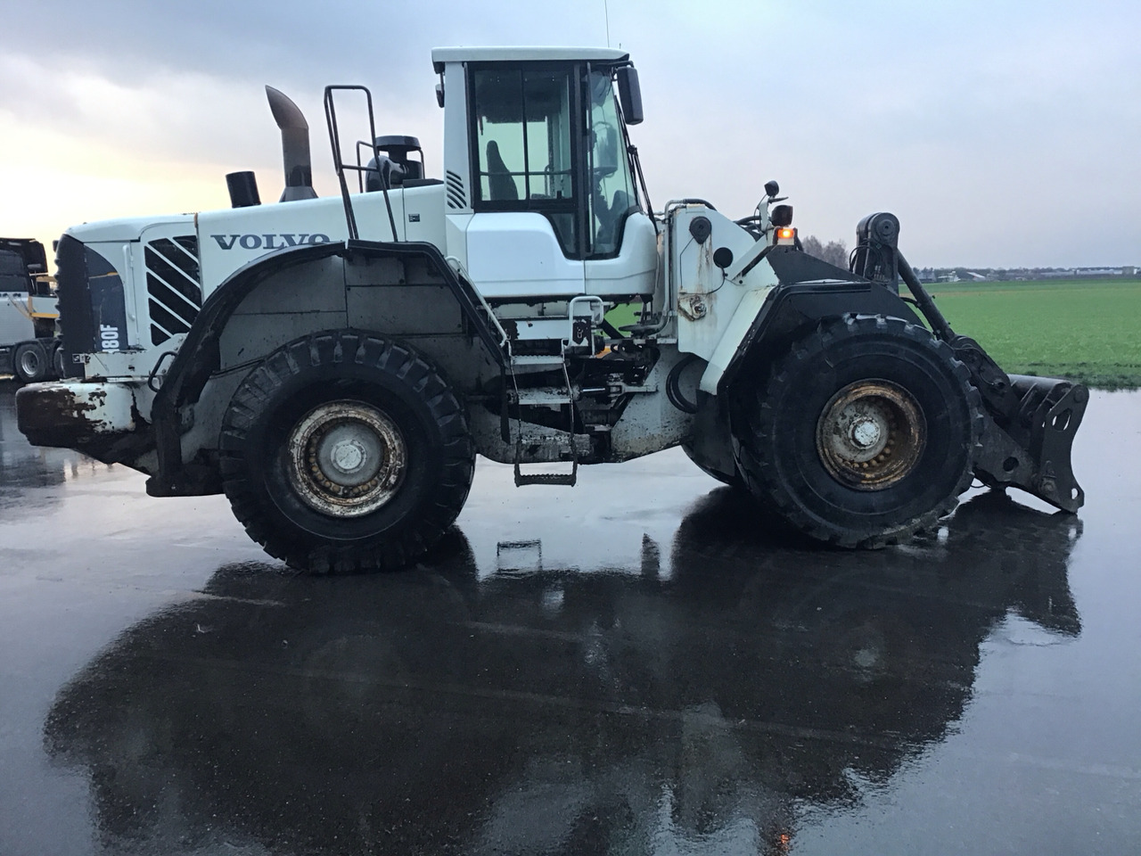 Volvo 180F long boom - Wheel loader: picture 5 Volvo 180F long boom - Wheel loader: picture 5