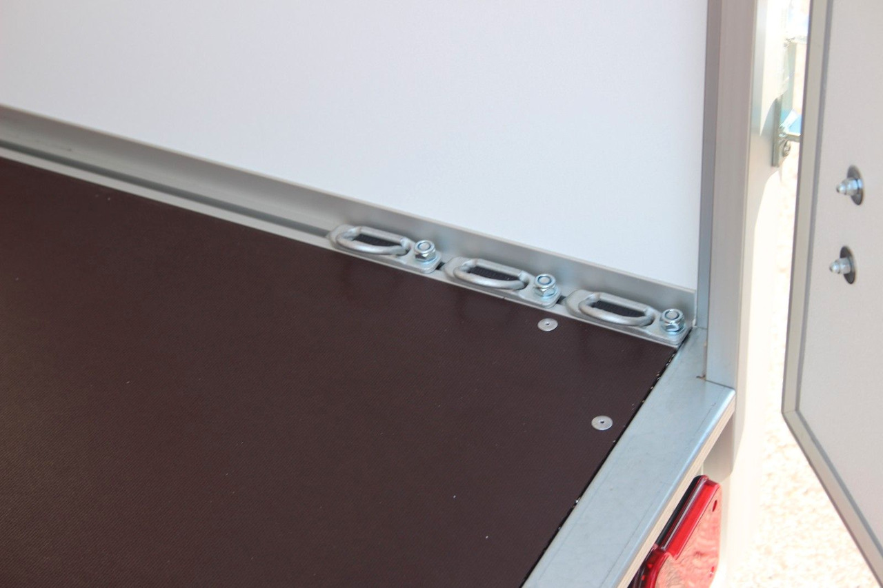 Humbaur HK 132513-15P Überfahrwand Kofferanhänger Flex - Closed box trailer: picture 5 Humbaur HK 132513-15P Überfahrwand Kofferanhänger Flex - Closed box trailer: picture 5