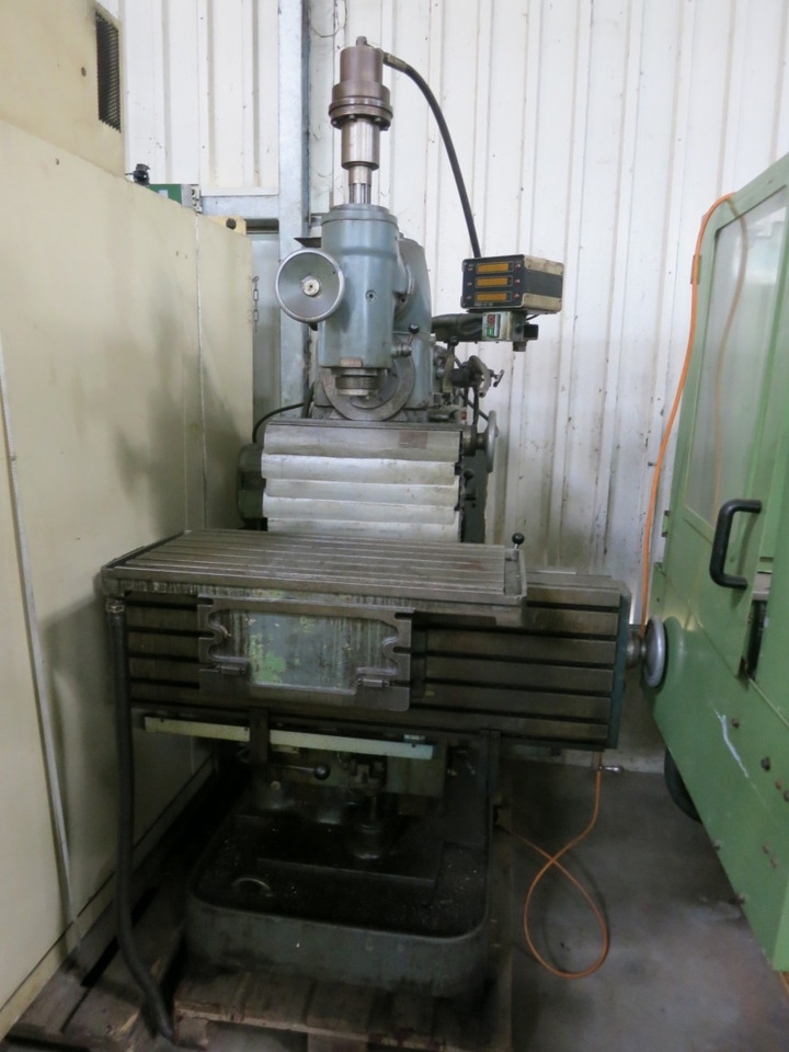 SHW UF 1 - Milling machine: picture 2 SHW UF 1 - Milling machine: picture 2
