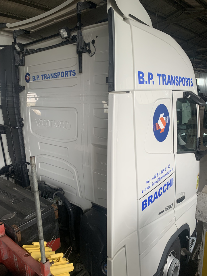 VOLVO VOLVO FH 6x2 500 Euro VI, salon Polska, ASO - Tractor unit: picture 5 VOLVO VOLVO FH 6x2 500 Euro VI, salon Polska, ASO - Tractor unit: picture 5