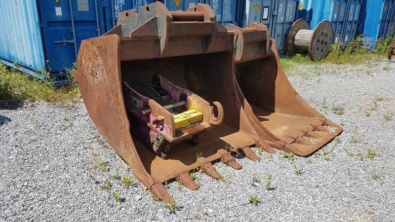 Winkelbauer Löffelpaket mit hydr. Schnellwechsler  - Excavator bucket for Construction machinery: picture 1 Winkelbauer Löffelpaket mit hydr. Schnellwechsler  - Excavator bucket for Construction machinery: picture 1