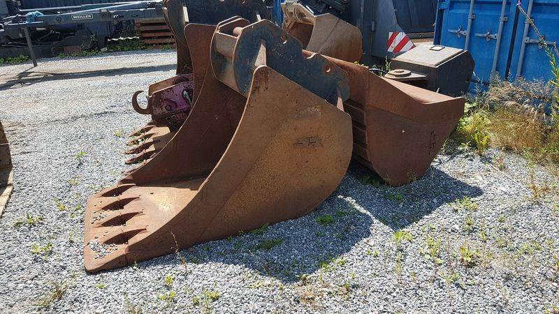 Winkelbauer Löffelpaket mit hydr. Schnellwechsler  - Excavator bucket for Construction machinery: picture 4 Winkelbauer Löffelpaket mit hydr. Schnellwechsler  - Excavator bucket for Construction machinery: picture 4
