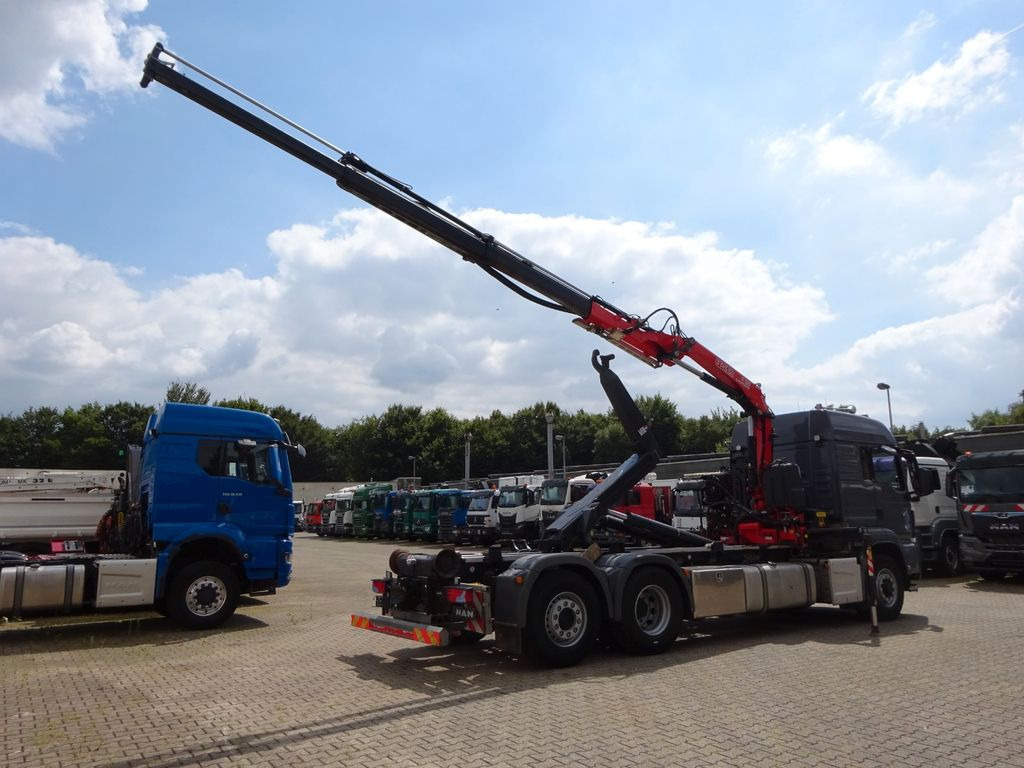 MAN 26.500 Abroller + Fassi F125A Kran 6x2-4 Allrad - Hook lift truck, Crane truck: picture 5 MAN 26.500 Abroller + Fassi F125A Kran 6x2-4 Allrad - Hook lift truck, Crane truck: picture 5