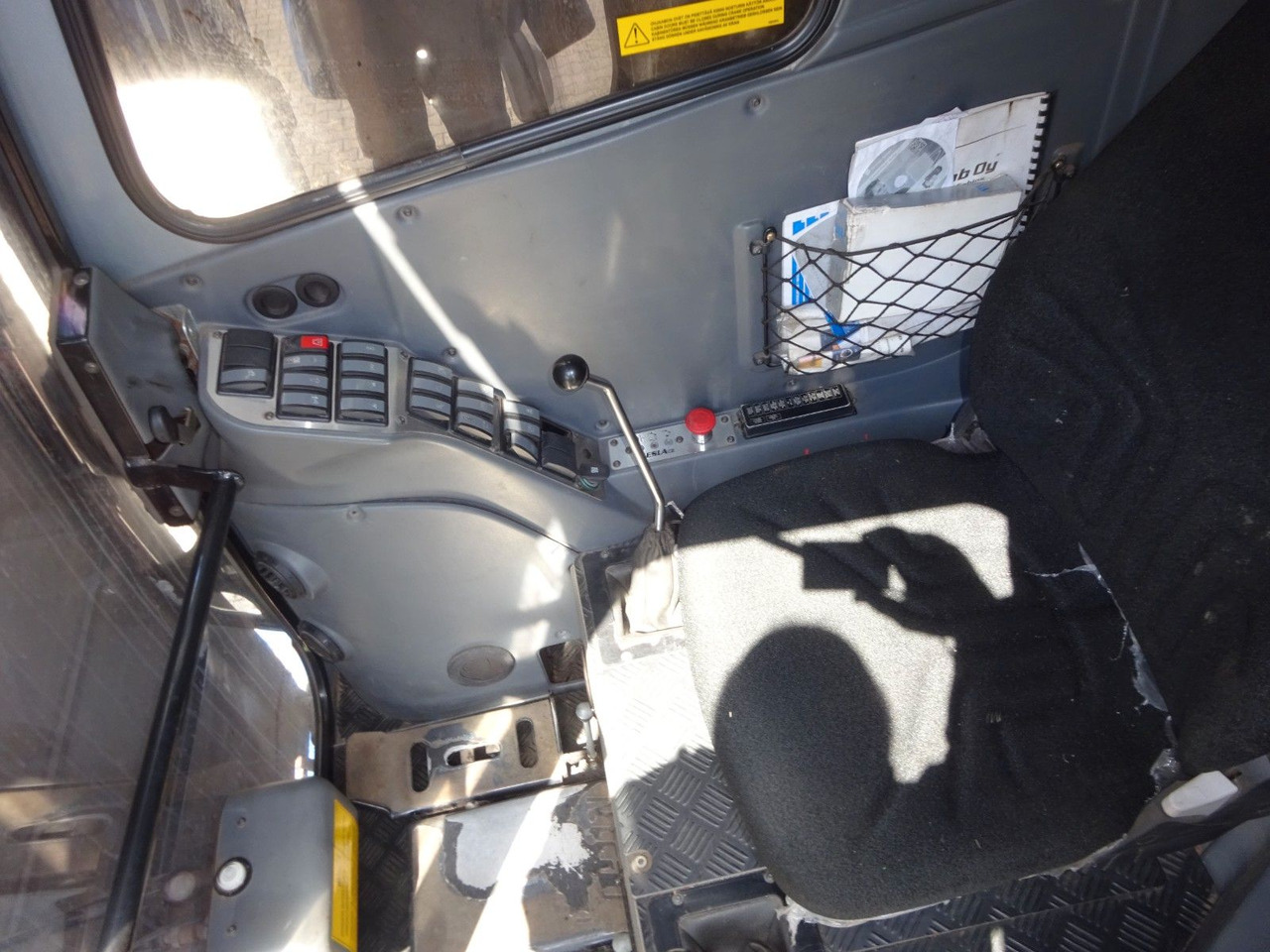 Logging truck, Crane truck MAN 26.510 mit KESLA 2112 Holzkran+Kabine+Greifer: picture 19