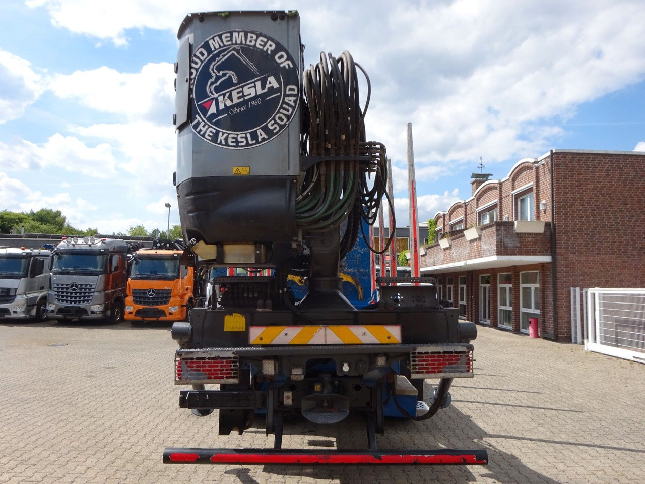 MAN 26.510 mit KESLA 2112 Holzkran+Kabine+Greifer - Logging truck, Crane truck: picture 5 MAN 26.510 mit KESLA 2112 Holzkran+Kabine+Greifer - Logging truck, Crane truck: picture 5