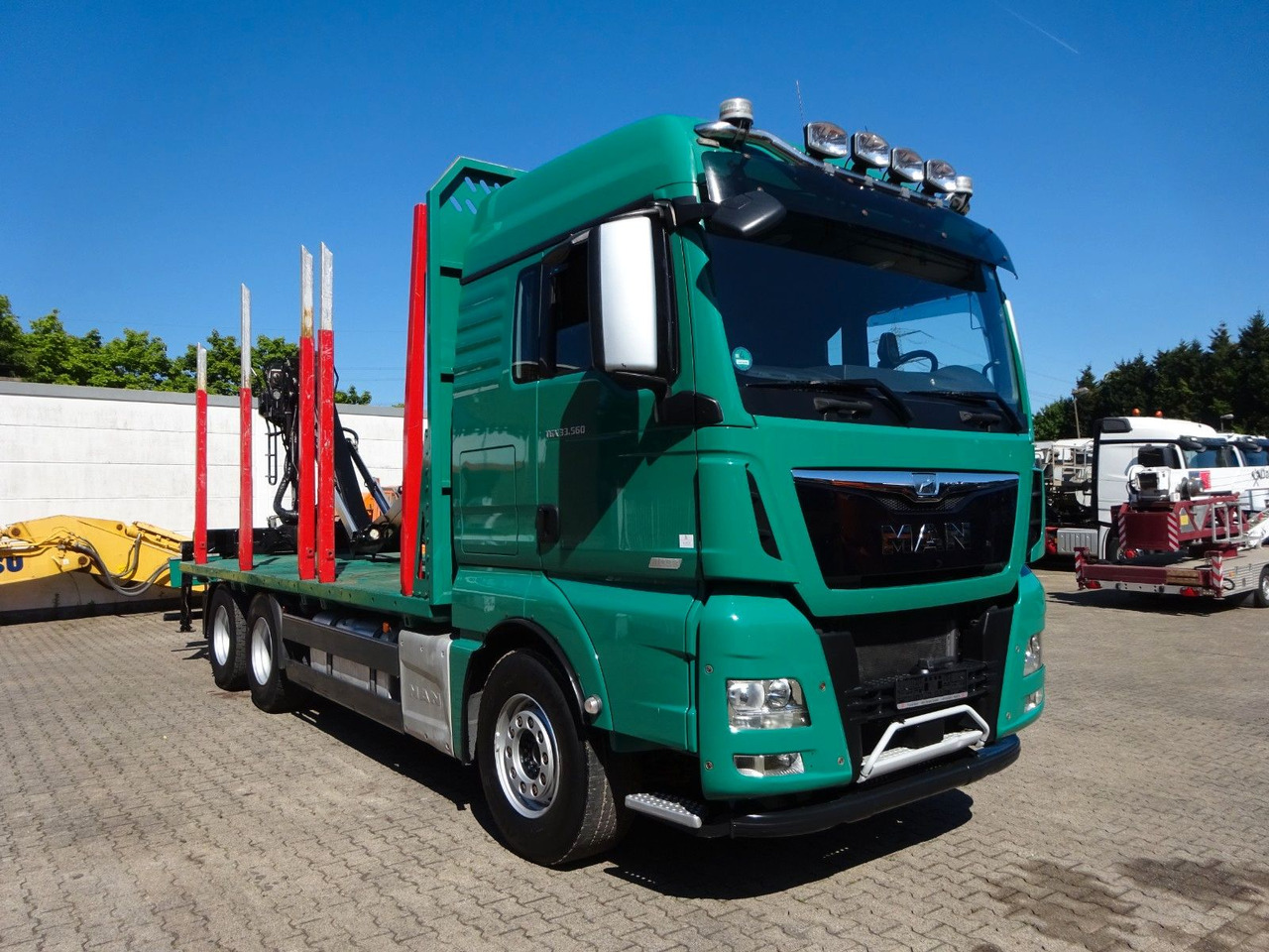 Logging truck, Crane truck MAN 33.560 TGX mit TAJFUN L150Z Holzladekran 6x4: picture 11