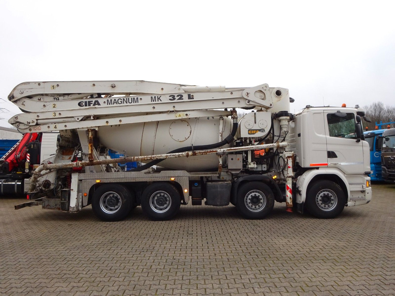 Scania PUMI CIFA 32 Meter 4 Knick. Scania PUMI CIFA 32 Meter 4 Knick * Betonpumpe - Concrete pump truck: picture 2 Scania PUMI CIFA 32 Meter 4 Knick. Scania PUMI CIFA 32 Meter 4 Knick * Betonpumpe - Concrete pump truck: picture 2