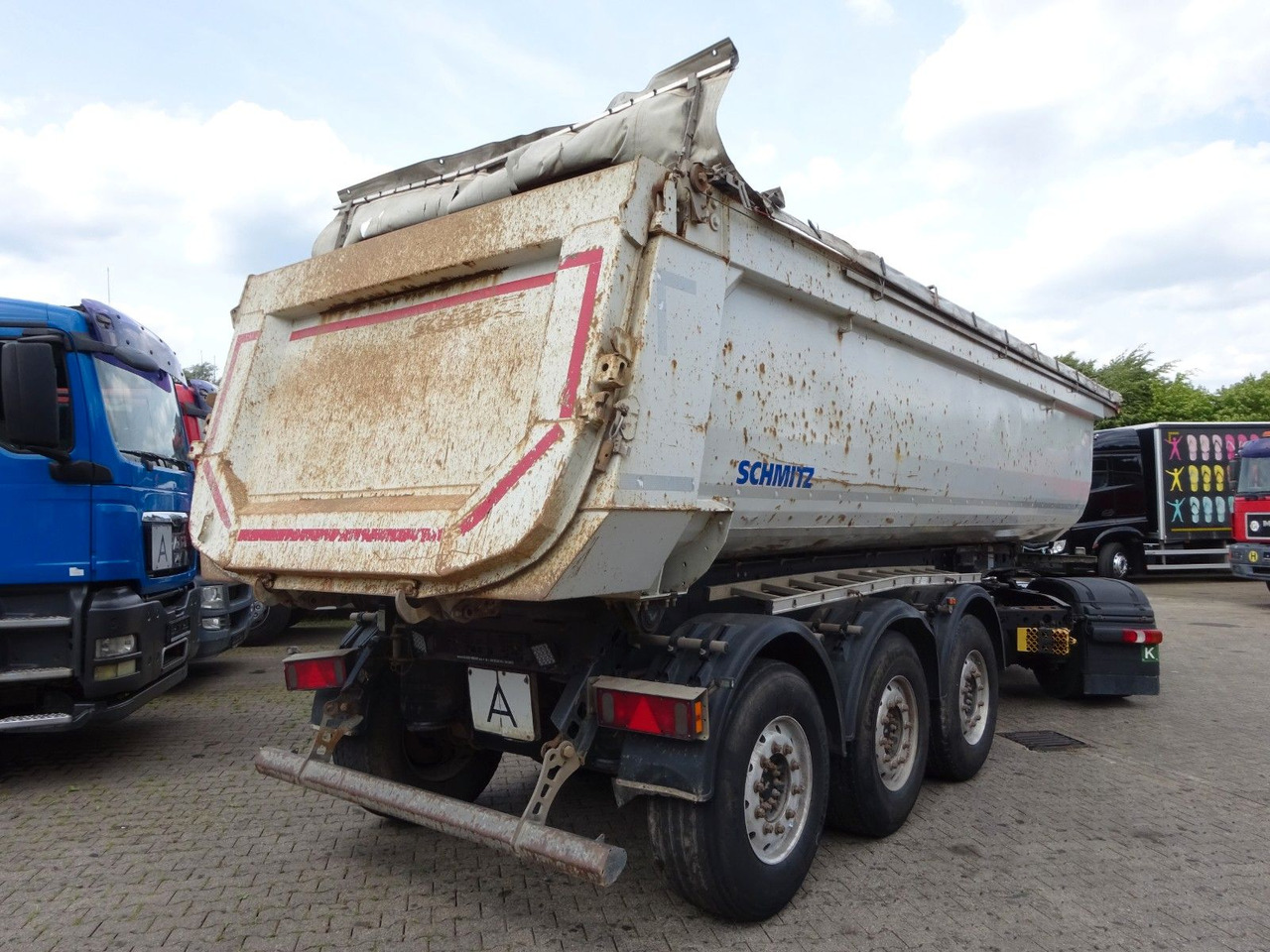 Tipper semi-trailer Schmitz Cargobull SGF S3 Kipp Auflieger Mulde mit 3 Achsen: picture 6