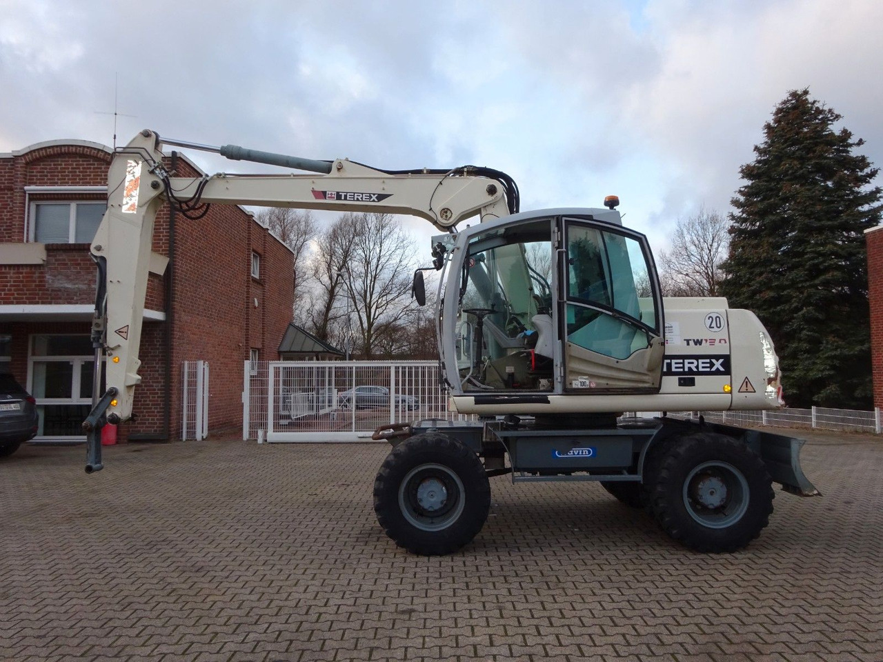 Terex ATLAS TW130 Terex ATLAS TW130 - Wheel excavator: picture 1 Terex ATLAS TW130 Terex ATLAS TW130 - Wheel excavator: picture 1