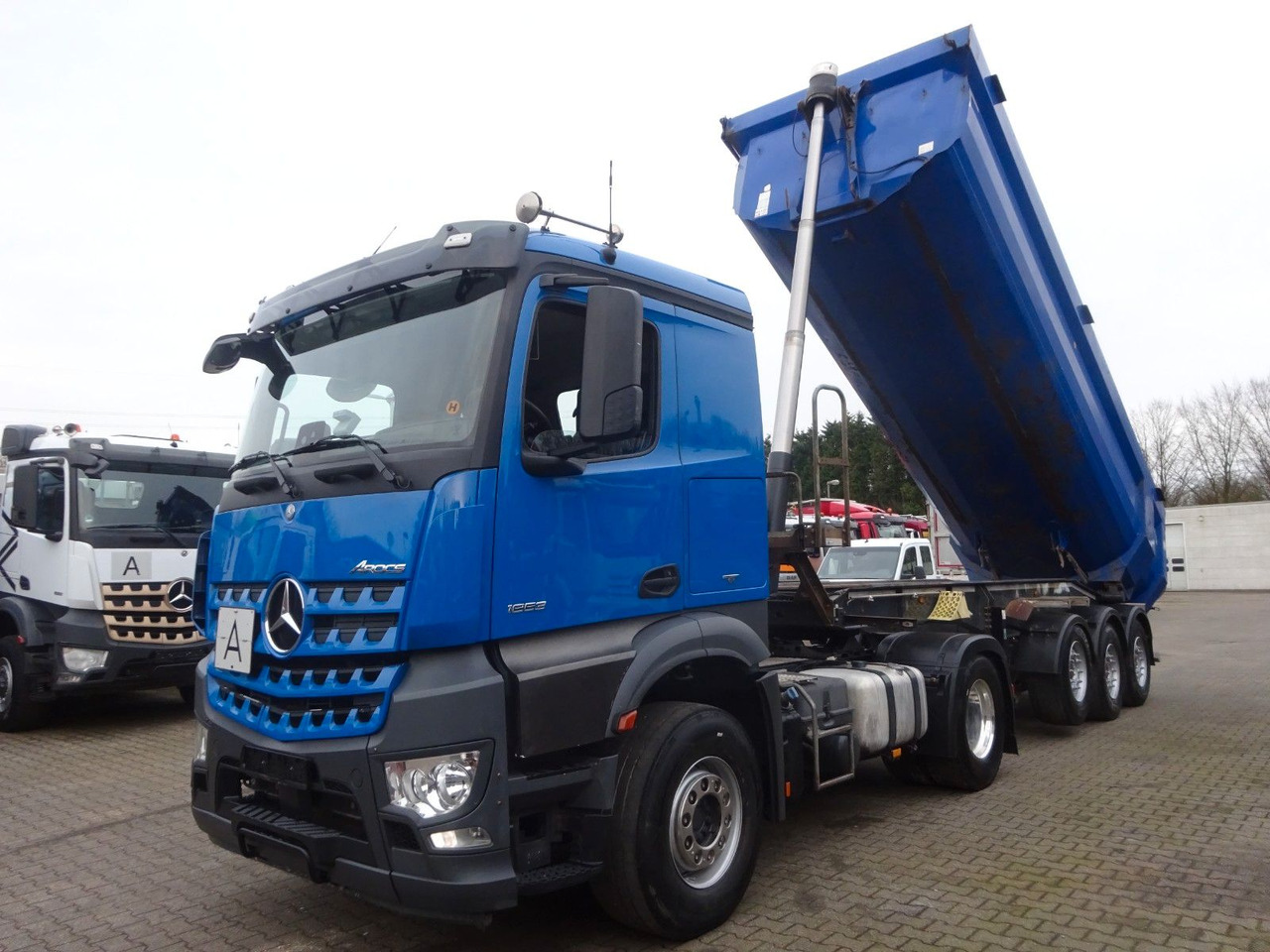 Mercedes-Benz 1853 Arocs SZM mit Kipperpumpe - Tractor unit: picture 2 Mercedes-Benz 1853 Arocs SZM mit Kipperpumpe - Tractor unit: picture 2