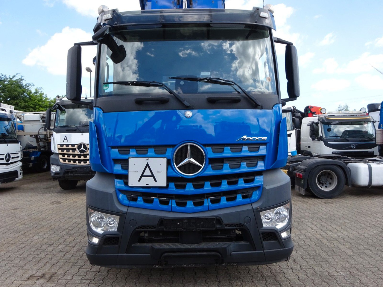 Mercedes-Benz 1853 Arocs SZM mit Kipperpumpe - Tractor unit: picture 4 Mercedes-Benz 1853 Arocs SZM mit Kipperpumpe - Tractor unit: picture 4