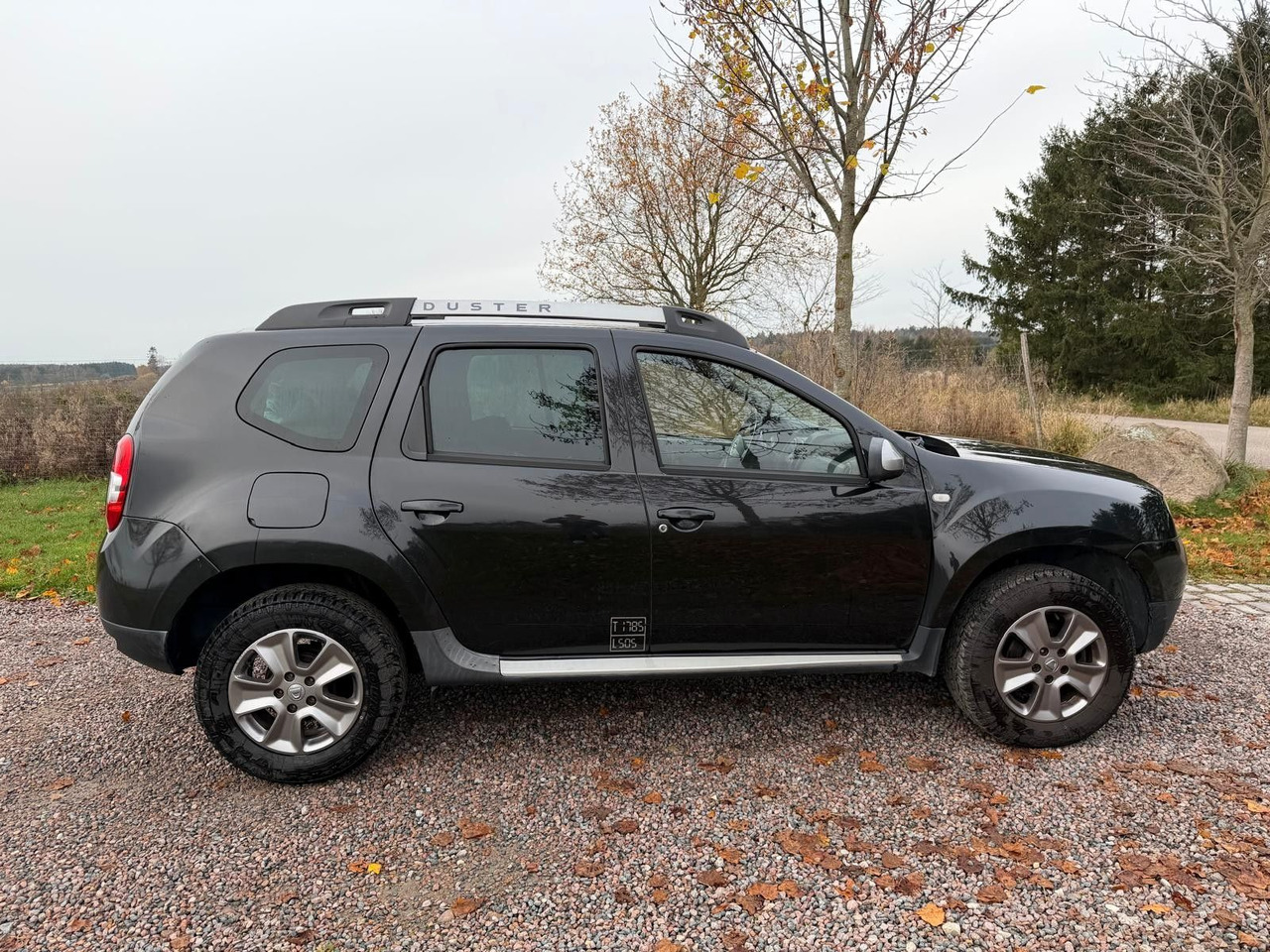 Dacia Duster I Laureate 1.5 DCI *nur 55 000km! - Passenger van: picture 5 Dacia Duster I Laureate 1.5 DCI *nur 55 000km! - Passenger van: picture 5