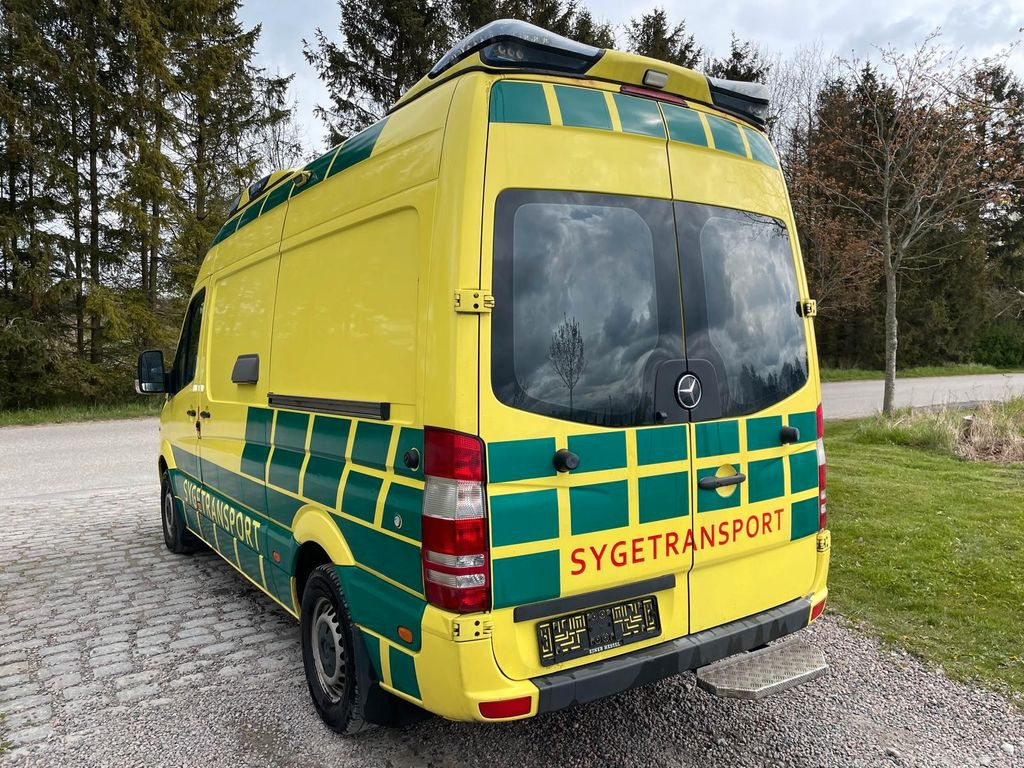 Mercedes-Benz Sprinter 316 CDI Ambulance Electric STRYKER Bed - Ambulance: picture 5 Mercedes-Benz Sprinter 316 CDI Ambulance Electric STRYKER Bed - Ambulance: picture 5