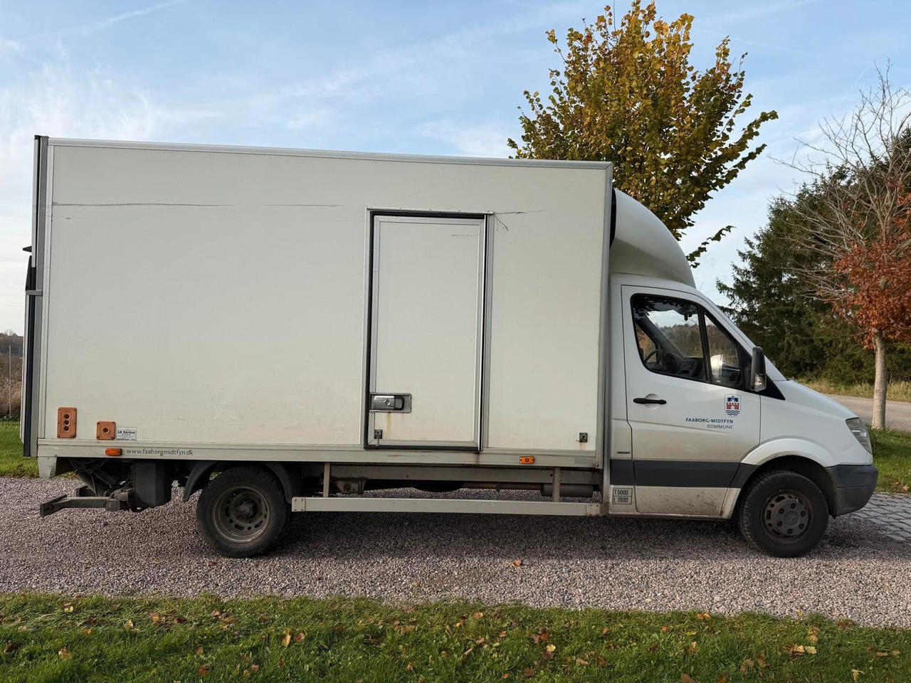 Mercedes-Benz Sprinter II Box + Lift - Panel van: picture 5 Mercedes-Benz Sprinter II Box + Lift - Panel van: picture 5