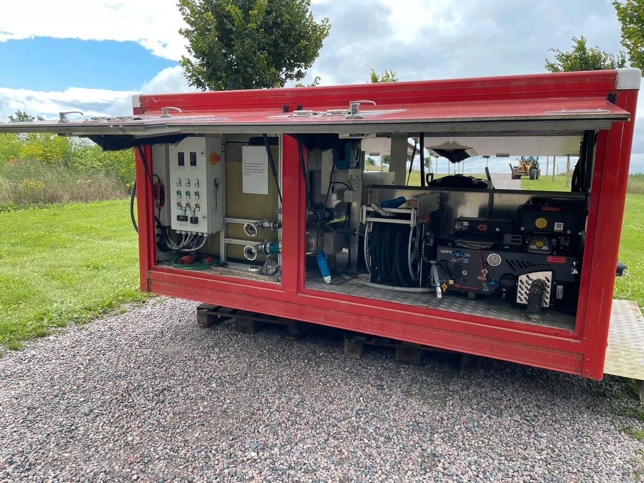 ROSENBAUER Fire extinguishing Feuerwehr - Swap body/ Container: picture 1 ROSENBAUER Fire extinguishing Feuerwehr - Swap body/ Container: picture 1