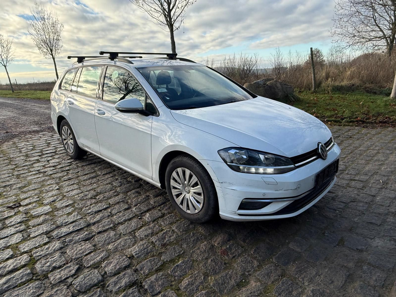 Volkswagen Golf VII 1.6 TDI Comfortline *LKW zull. 2sitze - Station wagon: picture 1 Volkswagen Golf VII 1.6 TDI Comfortline *LKW zull. 2sitze - Station wagon: picture 1