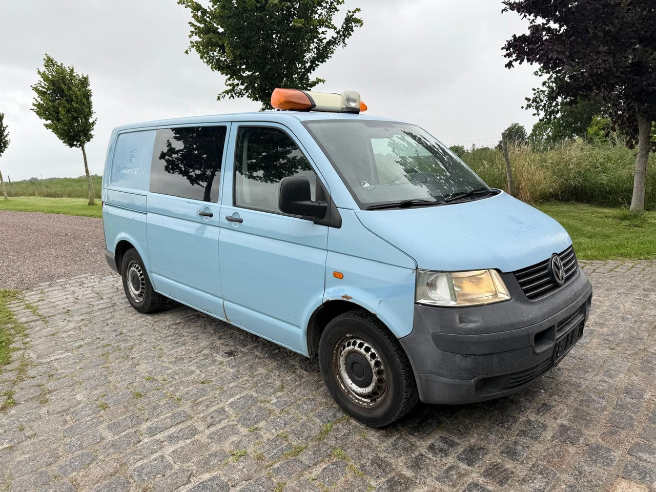 Volkswagen T5 Transporter 2.5 TDI 4Motion *Klima *4x4 - Small van: picture 1 Volkswagen T5 Transporter 2.5 TDI 4Motion *Klima *4x4 - Small van: picture 1