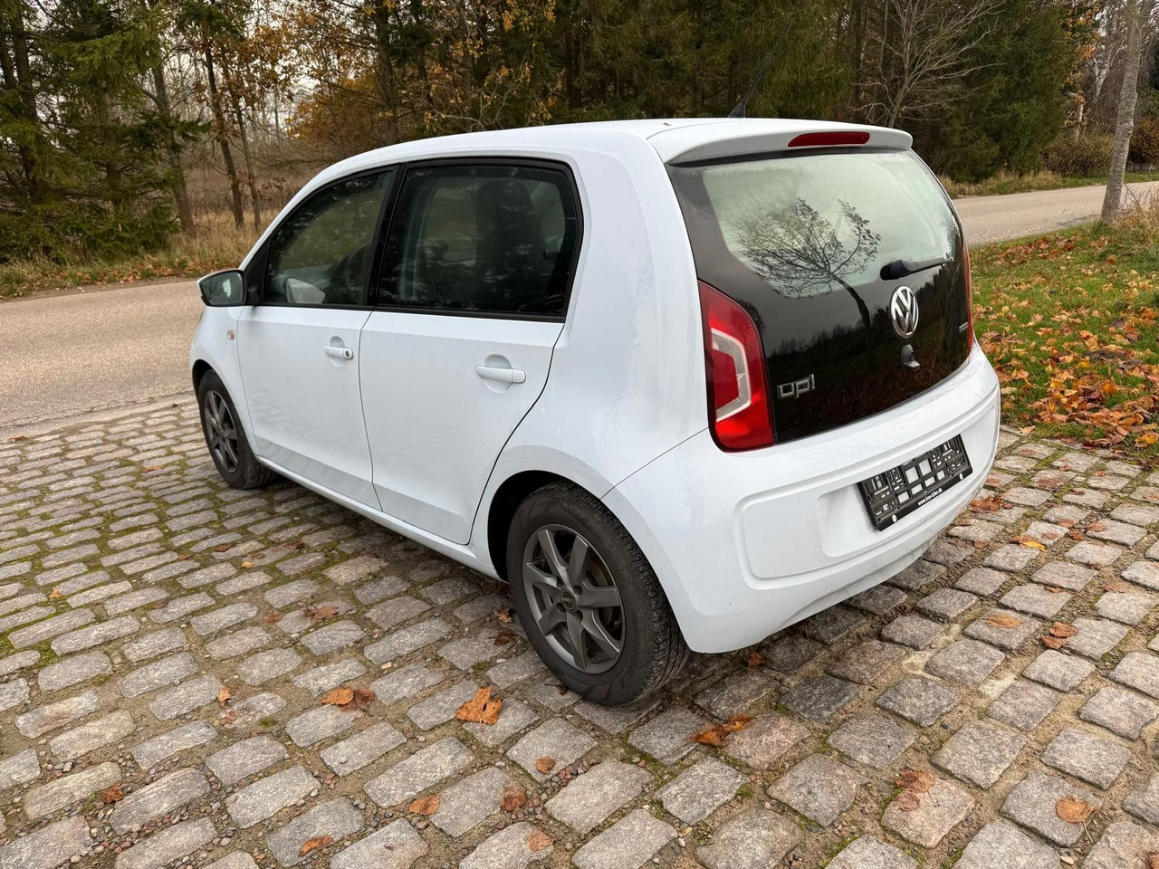 Volkswagen up! move up! BMT - Car: picture 3 Volkswagen up! move up! BMT - Car: picture 3