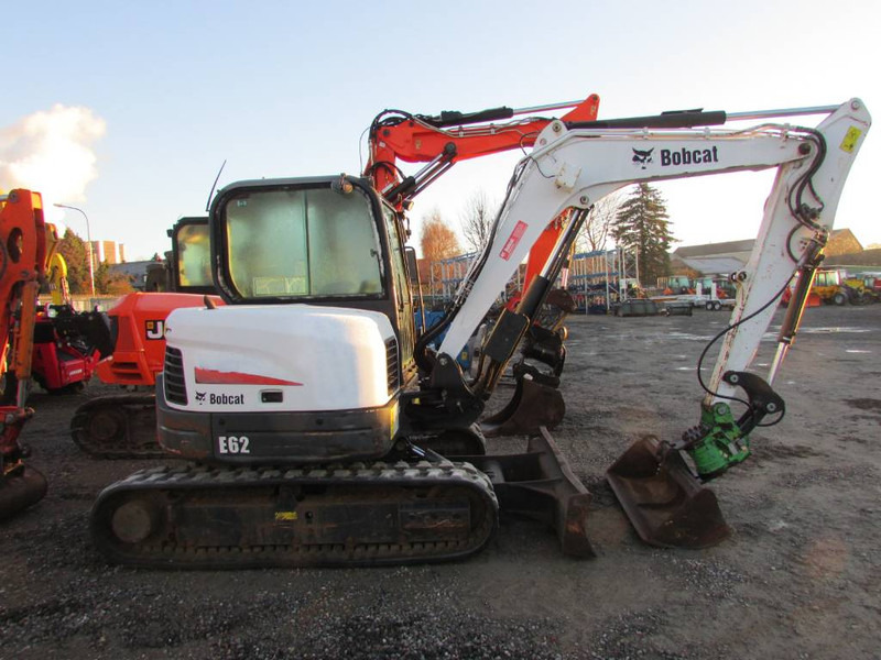 Bobcat E 62 Minibagger / Klima / AC / 29.000 EUR - Mini excavator: picture 1 Bobcat E 62 Minibagger / Klima / AC / 29.000 EUR - Mini excavator: picture 1