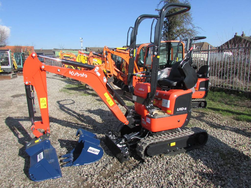 Kubota U 10-5 Side Lever Minibagger 21.500 EUR - Mini excavator: picture 1 Kubota U 10-5 Side Lever Minibagger 21.500 EUR - Mini excavator: picture 1