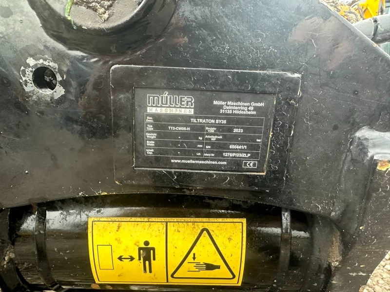 Sany SY 35 U Minibagger / AC / Powertilt 28.500 EUR - Mini excavator: picture 5 Sany SY 35 U Minibagger / AC / Powertilt 28.500 EUR - Mini excavator: picture 5