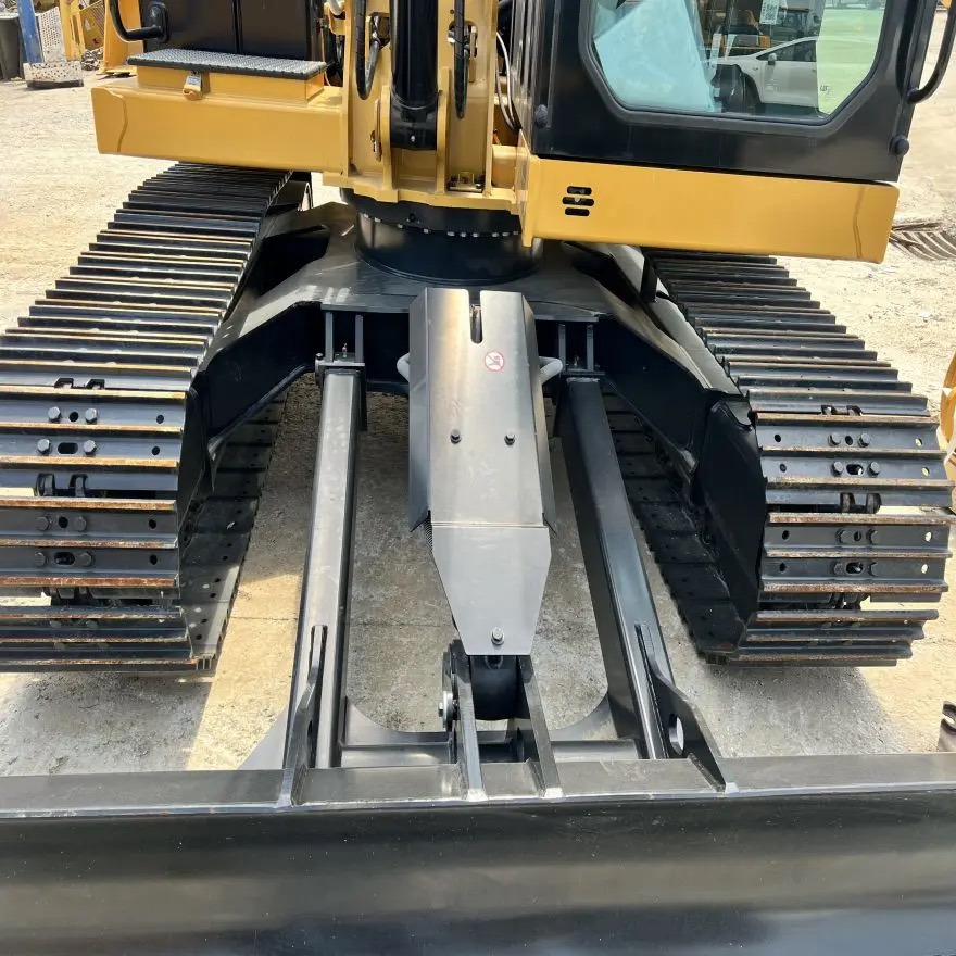 Mini excavator CAT 305.5E2: picture 9