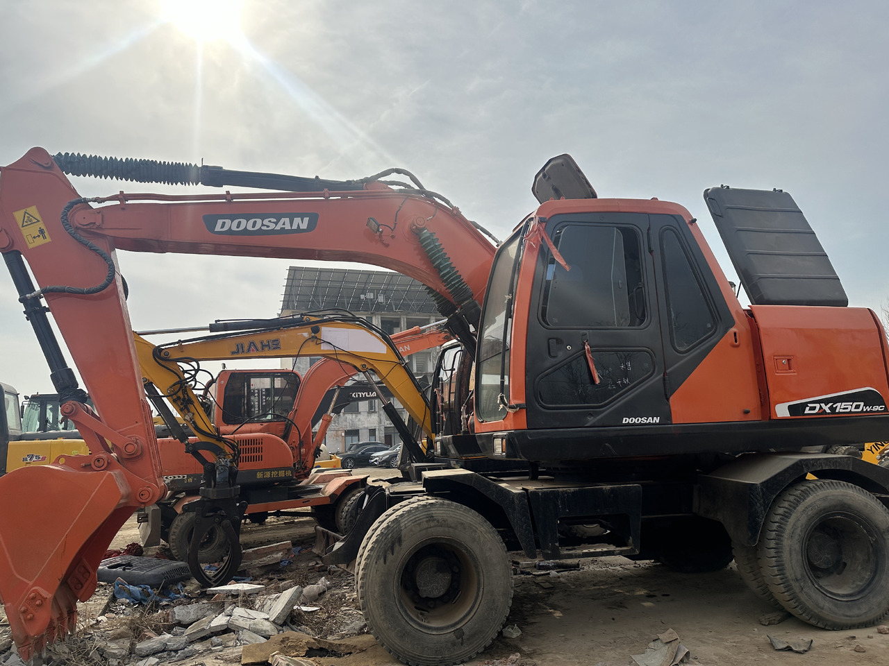 DOOSAN 150W - Wheel excavator: picture 1 DOOSAN 150W - Wheel excavator: picture 1