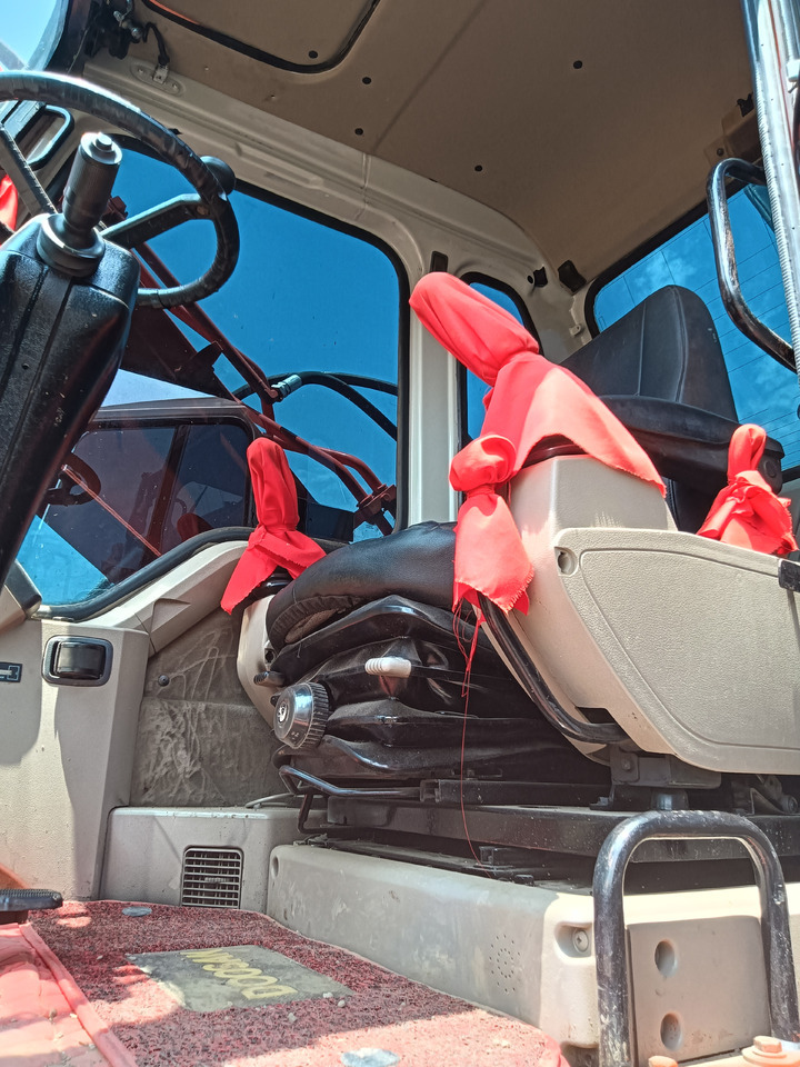 Wheel excavator DOOSAN 150W: picture 7