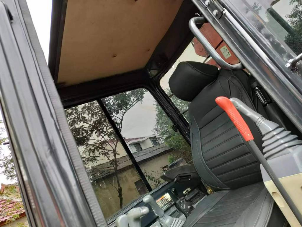 Mini excavator Doosan DH 55: picture 6