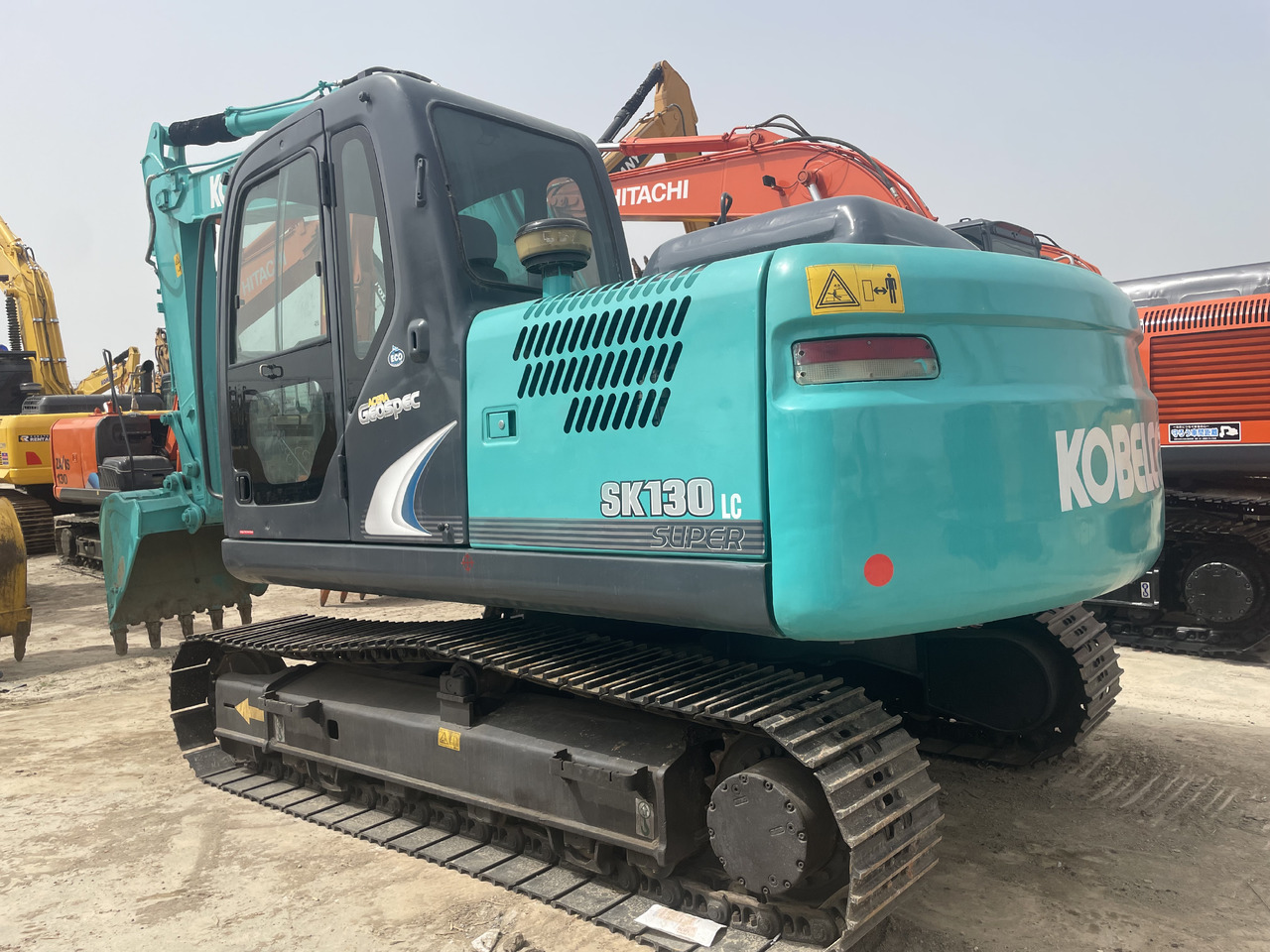 KOBELCO SK130-8 - Crawler excavator: picture 1 KOBELCO SK130-8 - Crawler excavator: picture 1