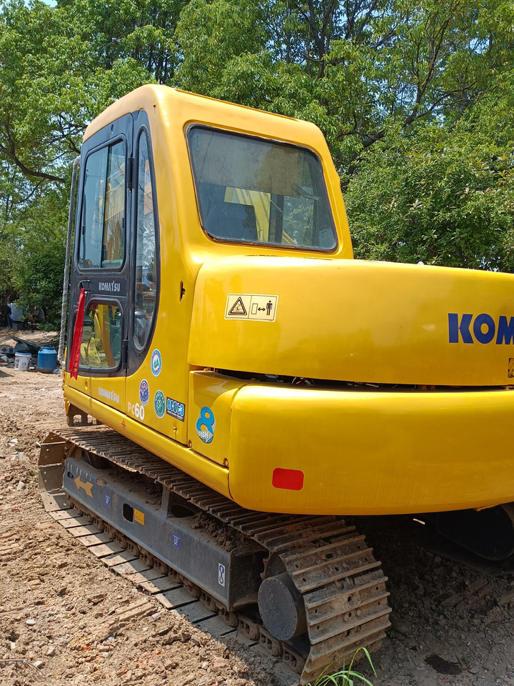 KOMATSU PC60-7 - Crawler excavator: picture 2 KOMATSU PC60-7 - Crawler excavator: picture 2