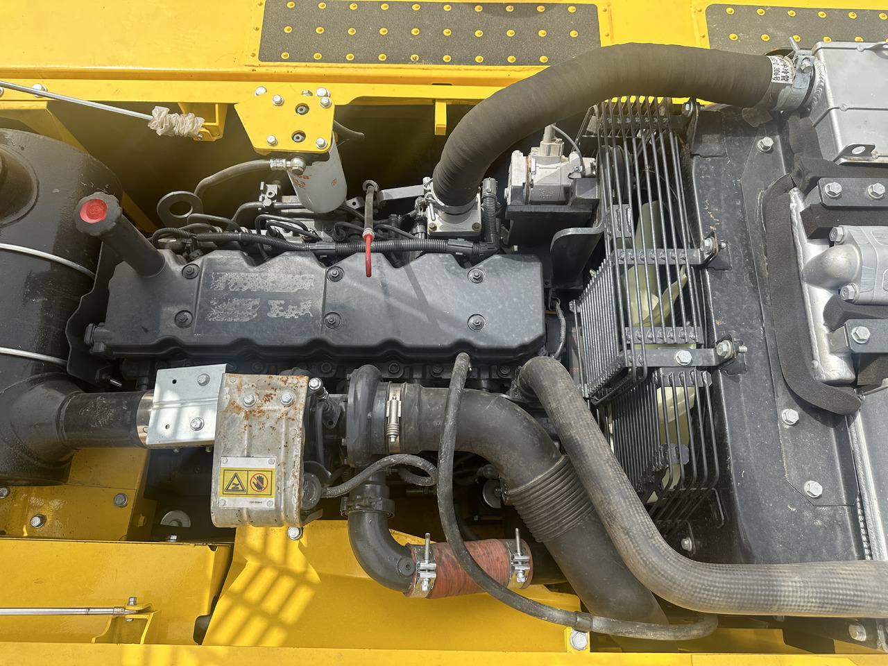 Crawler excavator Komatsu PC 240 LC-8: picture 8