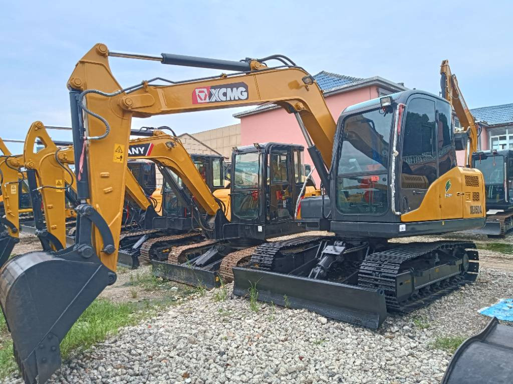 XCMG XE 85DA - Mini excavator: picture 1 XCMG XE 85DA - Mini excavator: picture 1