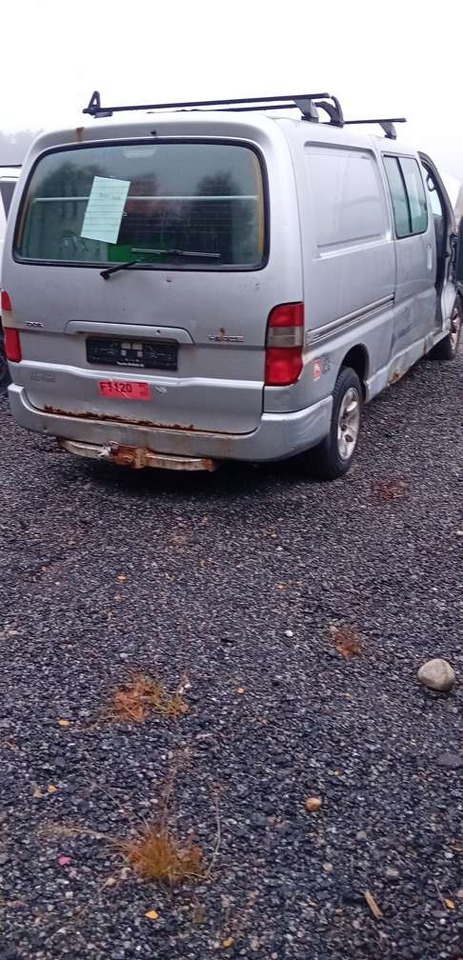 Car 2008 Toyota Hiace 4WD og 2007 Toyota Hiace selges samlet: picture 16
