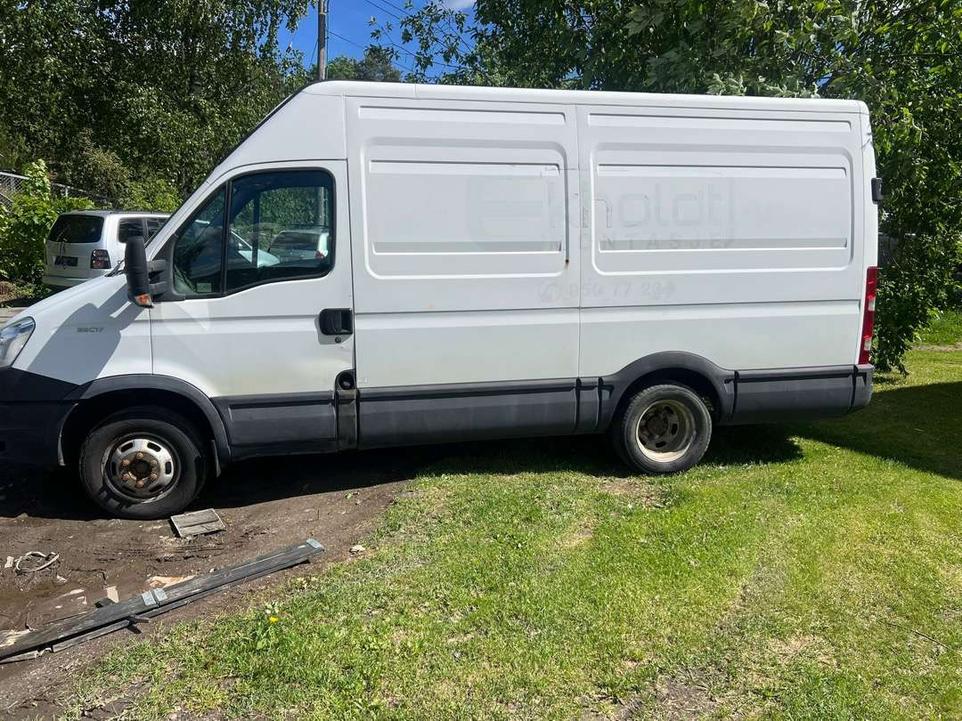 2014 Iveco Daily varebil//Grønne skilt//EU-GODKJENT - Panel van: picture 5 2014 Iveco Daily varebil//Grønne skilt//EU-GODKJENT - Panel van: picture 5