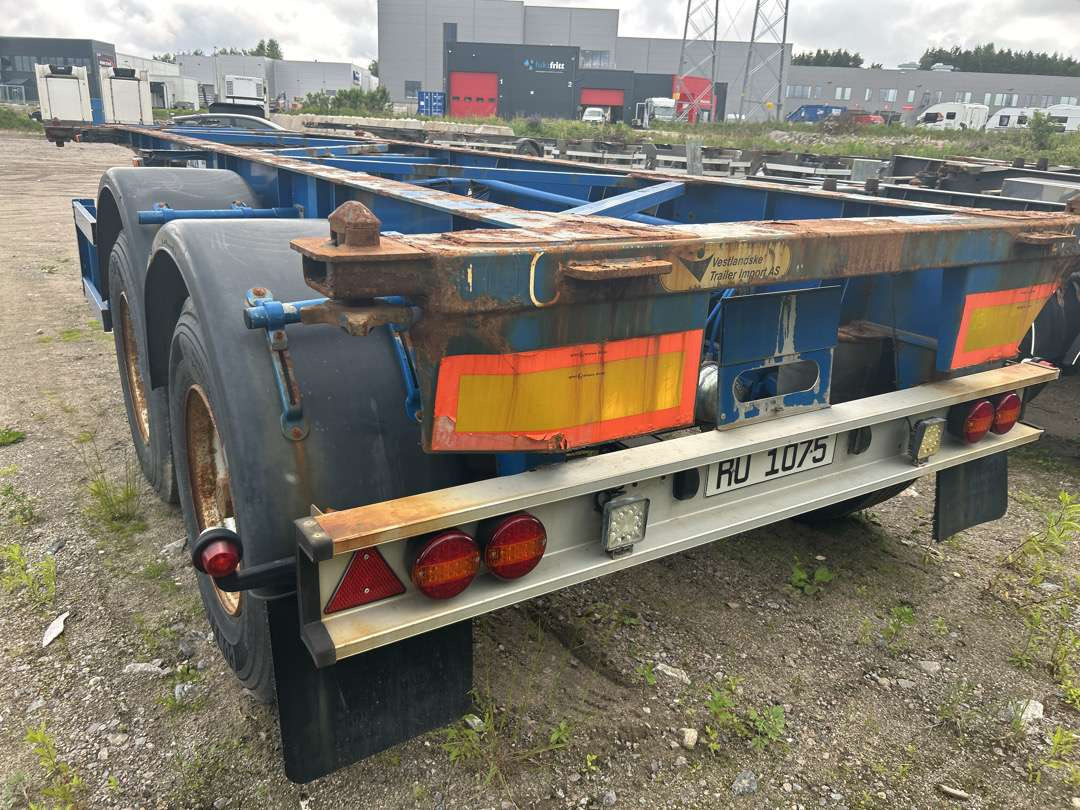 2004 Container-henger TURBO`HOET CONTAINERSEMITRAILER EU-godkjent - Other machinery: picture 4 2004 Container-henger TURBO`HOET CONTAINERSEMITRAILER EU-godkjent - Other machinery: picture 4