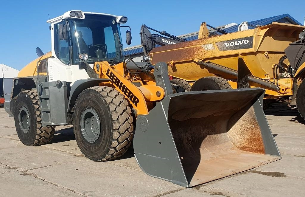 Liebherr L 550 - Wheel loader: picture 4 Liebherr L 550 - Wheel loader: picture 4