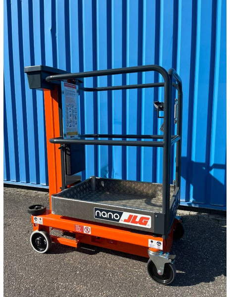 JLG Nano - Vertical mast lift: picture 4 JLG Nano - Vertical mast lift: picture 4