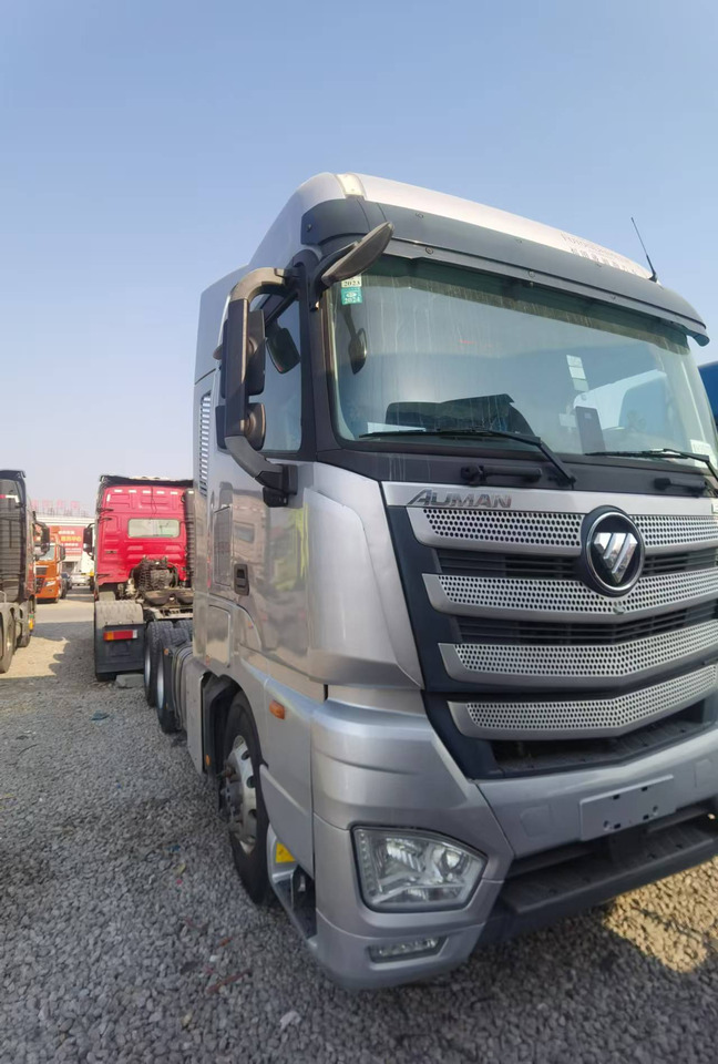 AUMAN - Tractor unit: picture 1 AUMAN - Tractor unit: picture 1