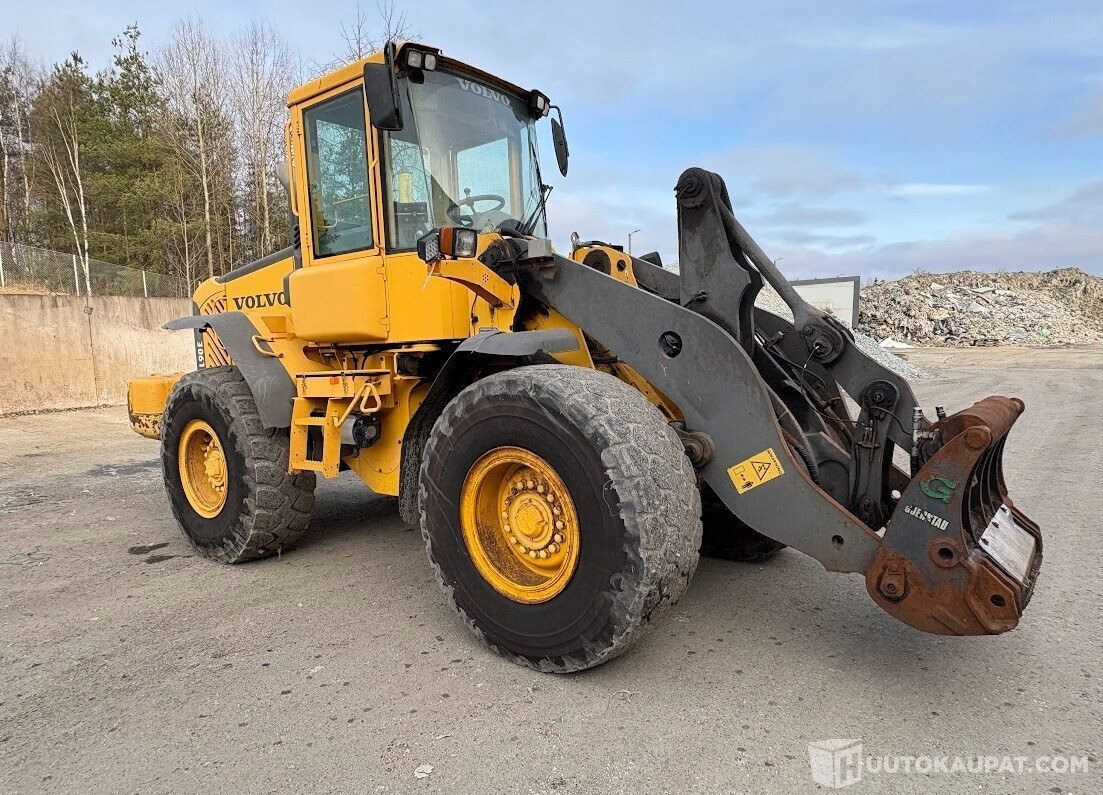 Volvo L90E, Pyöräkuormaaja, 2005, Forssa - Construction machinery: picture 2 Volvo L90E, Pyöräkuormaaja, 2005, Forssa - Construction machinery: picture 2