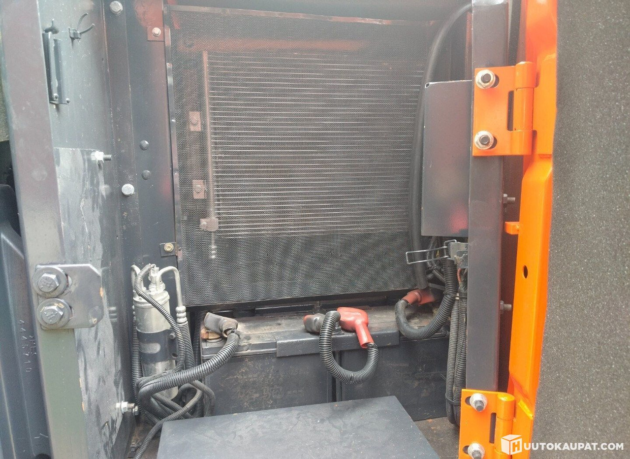 Hitachi ZX70, Diesel, 3,838 h Excavator, Akaa - Crawler excavator: picture 3 Hitachi ZX70, Diesel, 3,838 h Excavator, Akaa - Crawler excavator: picture 3