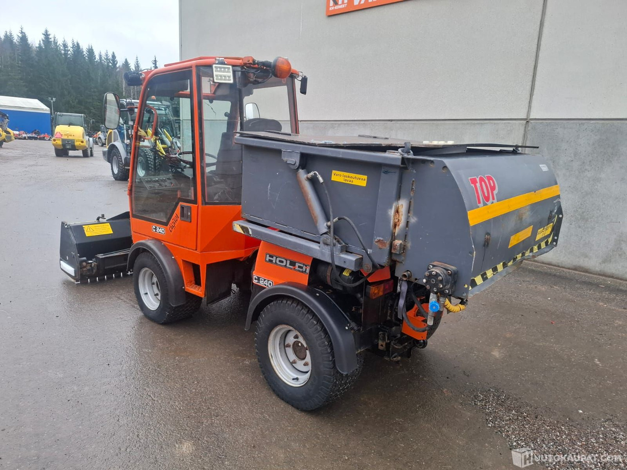 Holder C 240, 1999, Kiinteistötraktori, Sis alv 25,5%, Nurmijärvi - Snow removal vehicle: picture 2 Holder C 240, 1999, Kiinteistötraktori, Sis alv 25,5%, Nurmijärvi - Snow removal vehicle: picture 2