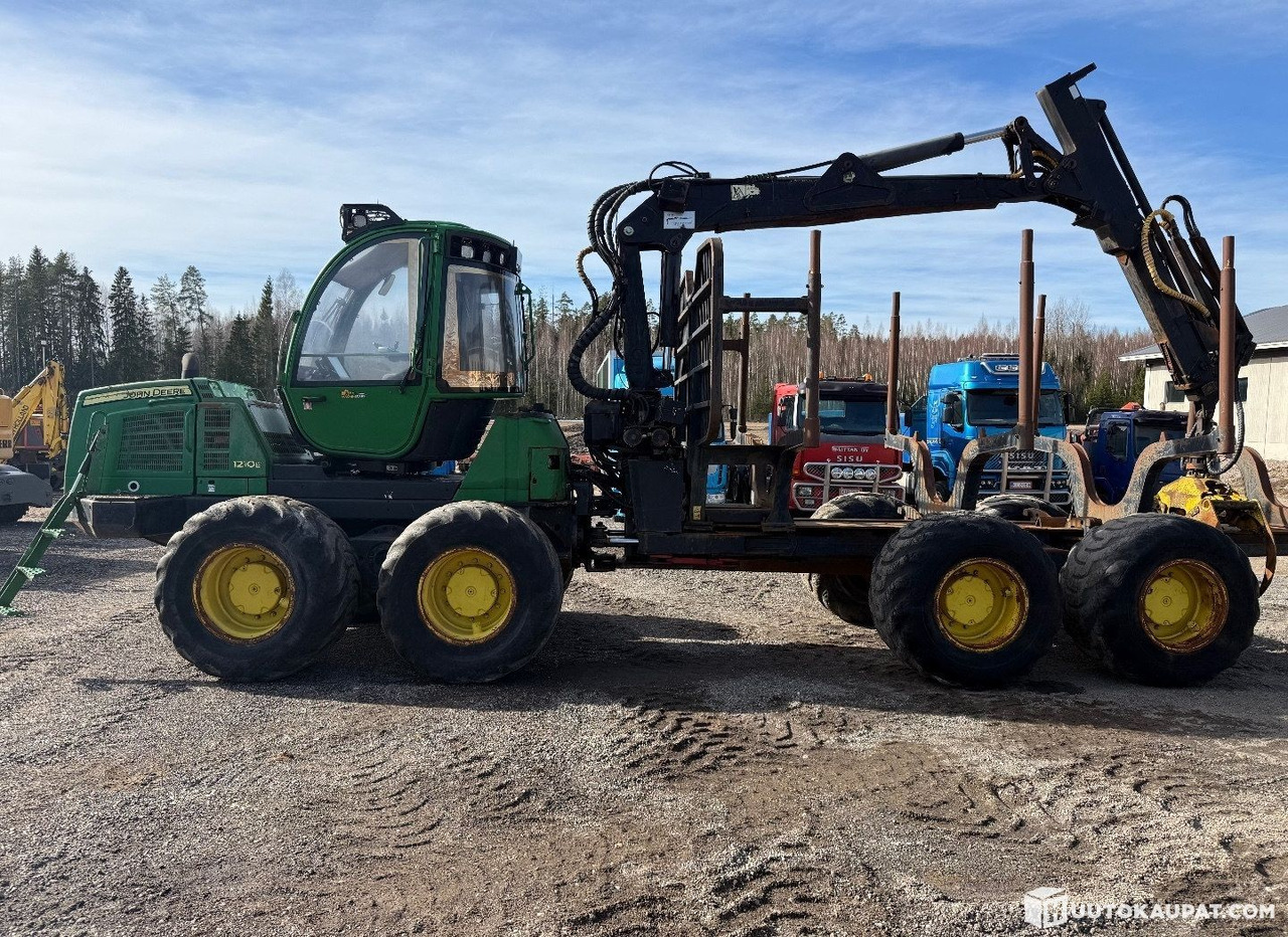 John Deere 1210E, harvester/forwarder, 28,430 h, Lahti - Forwarder: picture 5 John Deere 1210E, harvester/forwarder, 28,430 h, Lahti - Forwarder: picture 5