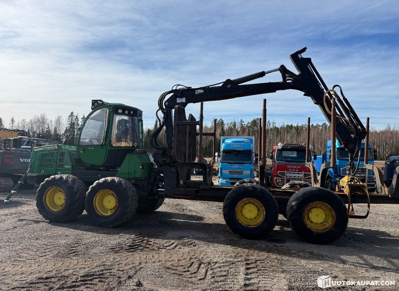 John Deere 1210E, harvester/forwarder, 28,430 h, Lahti - Forwarder: picture 4 John Deere 1210E, harvester/forwarder, 28,430 h, Lahti - Forwarder: picture 4