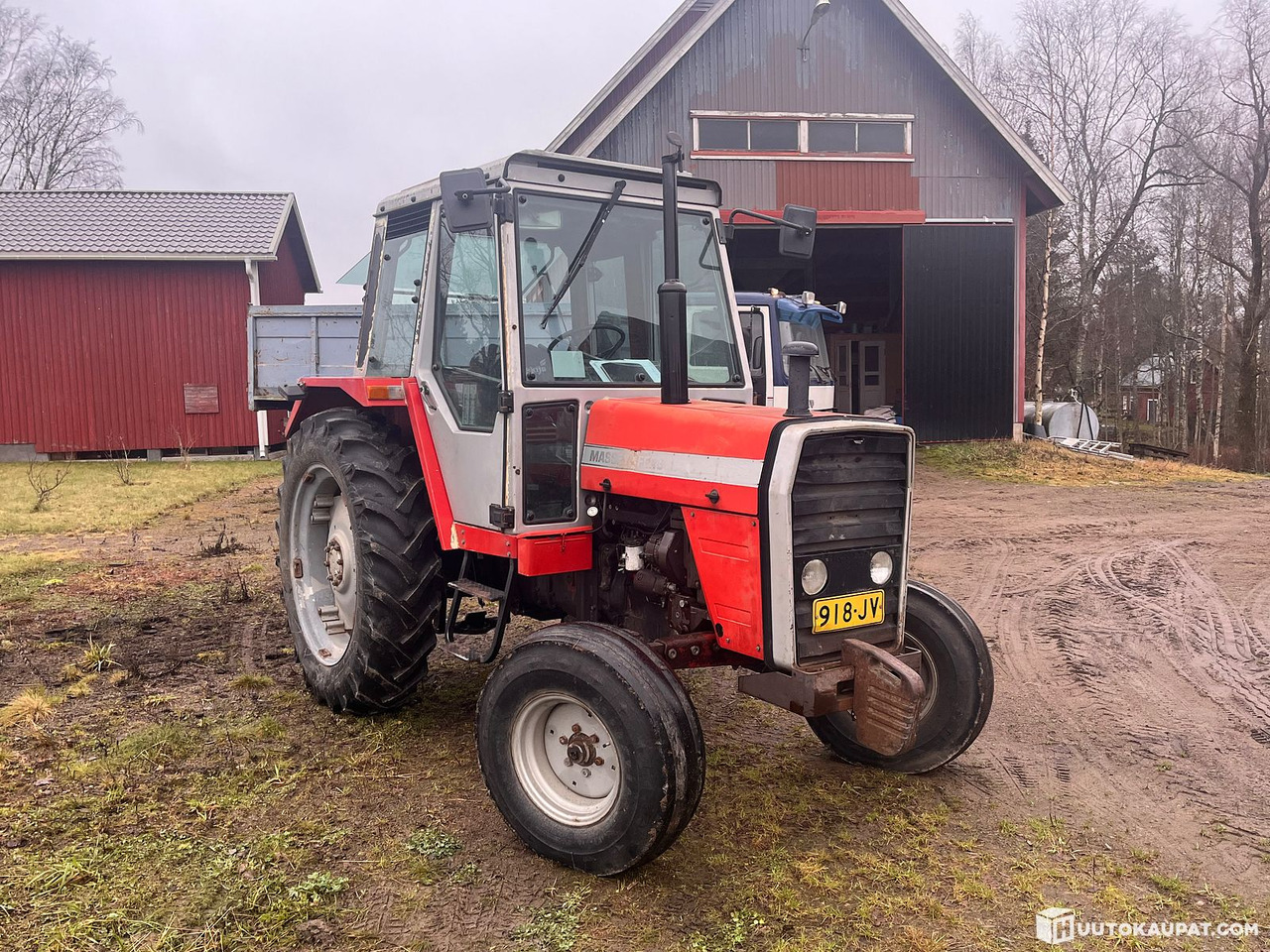 Massey Ferguson 675, tractor, 6,500 h, 1983, Hämeenlinna - Farm tractor: picture 2 Massey Ferguson 675, tractor, 6,500 h, 1983, Hämeenlinna - Farm tractor: picture 2