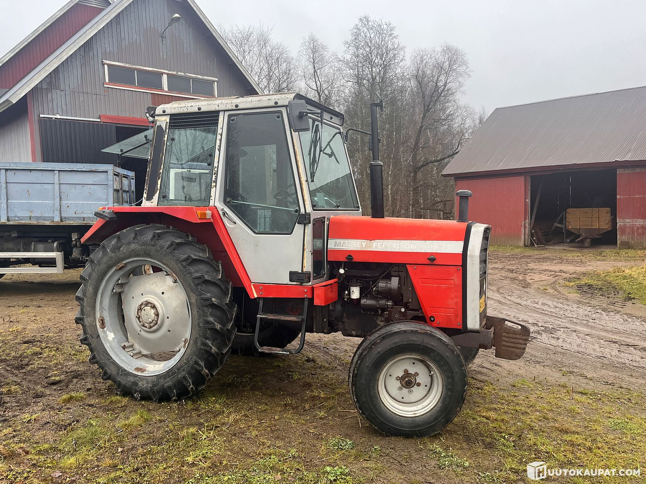 Massey Ferguson 675, tractor, 6,500 h, 1983, Hämeenlinna - Farm tractor: picture 3 Massey Ferguson 675, tractor, 6,500 h, 1983, Hämeenlinna - Farm tractor: picture 3