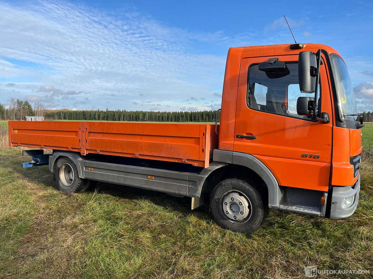 Mercedes-Benz Atego avolavakuorma-auto, 2006, Sysmä - Dropside/ Flatbed truck: picture 1 Mercedes-Benz Atego avolavakuorma-auto, 2006, Sysmä - Dropside/ Flatbed truck: picture 1