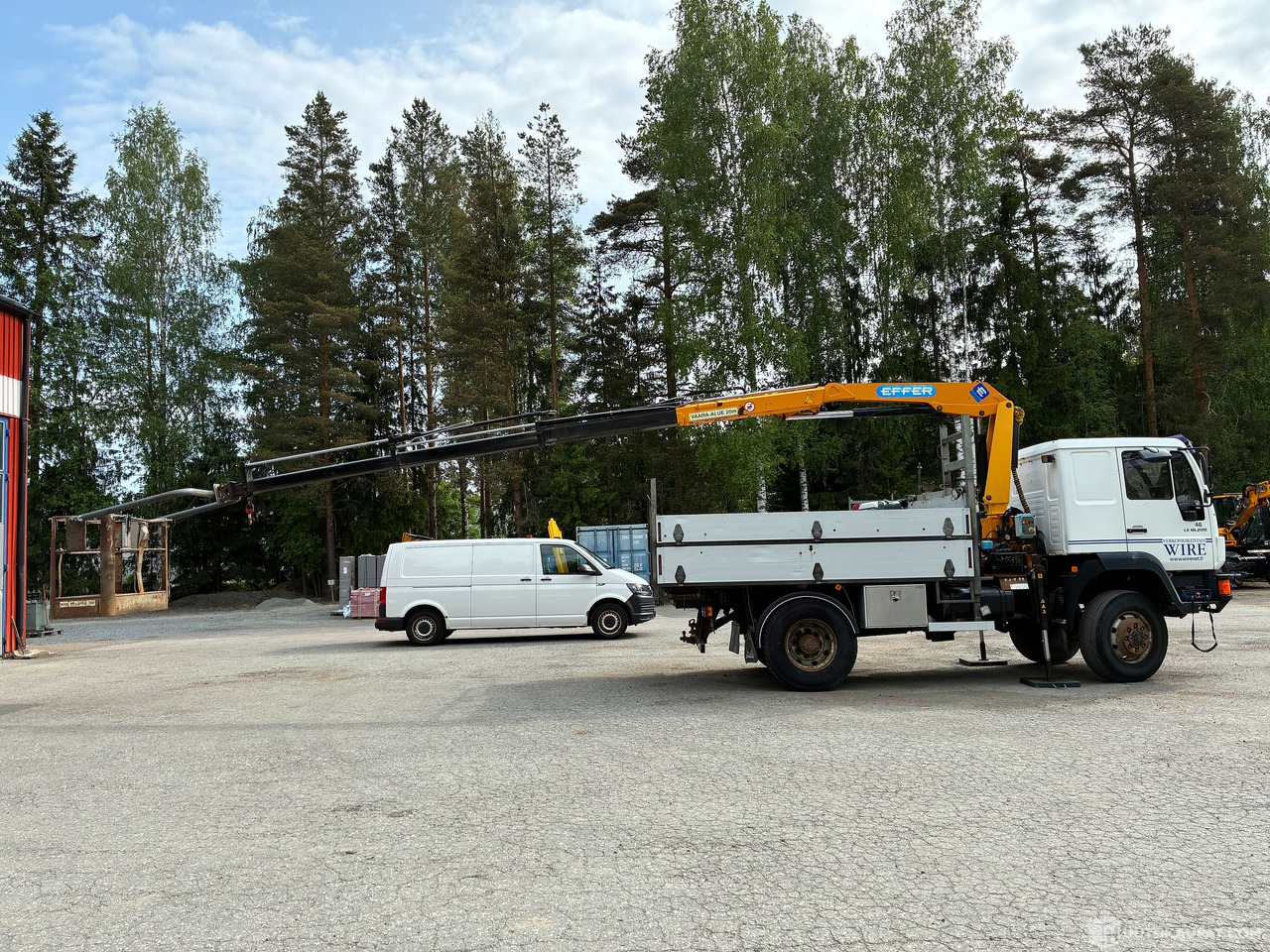 Truck MAN 10.220, 2006 Kuorma-auto 4x4 + Effer 75 nosturi ja henkilönnostokori, Hattula: picture 1